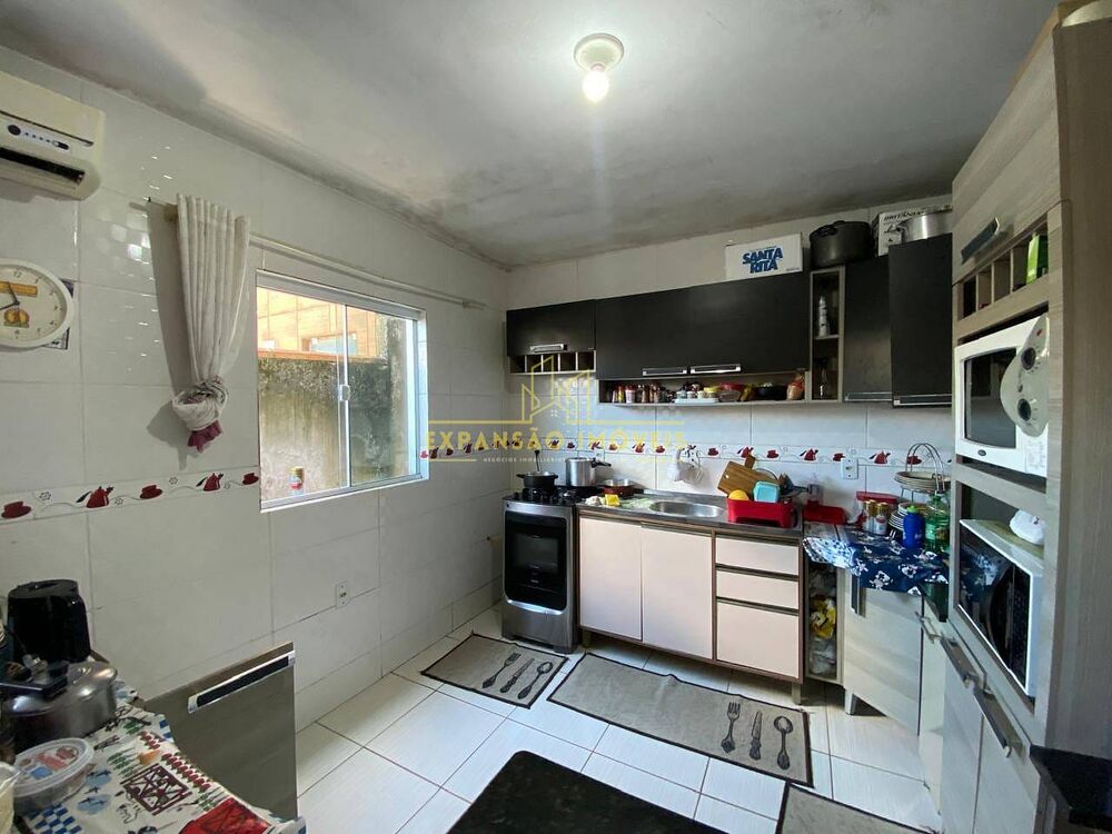 Casa, 6 quartos, 210 m² - Foto 4