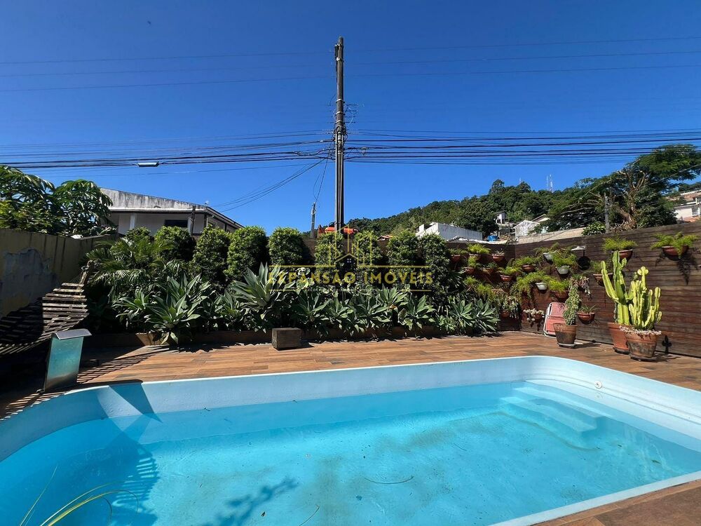 Casa, 3 quartos, 245 m² - Foto 6