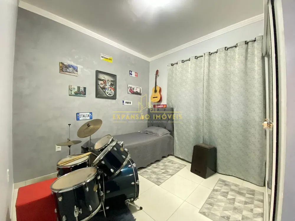 Casa, 5 quartos, 148 m² - Foto 4