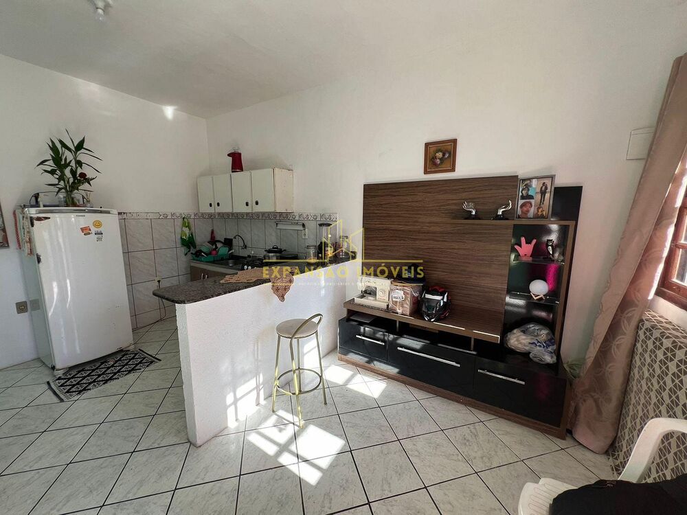 Casa, 7 quartos, 180 m² - Foto 1