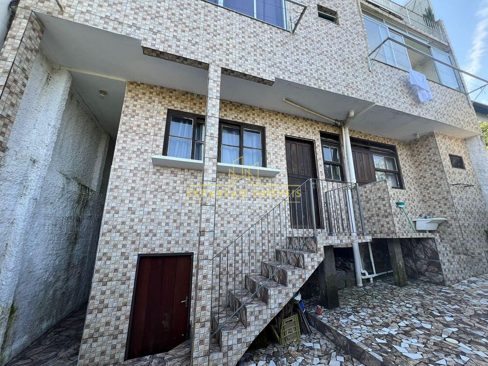 Casa, 7 quartos, 180 m² - Foto 11