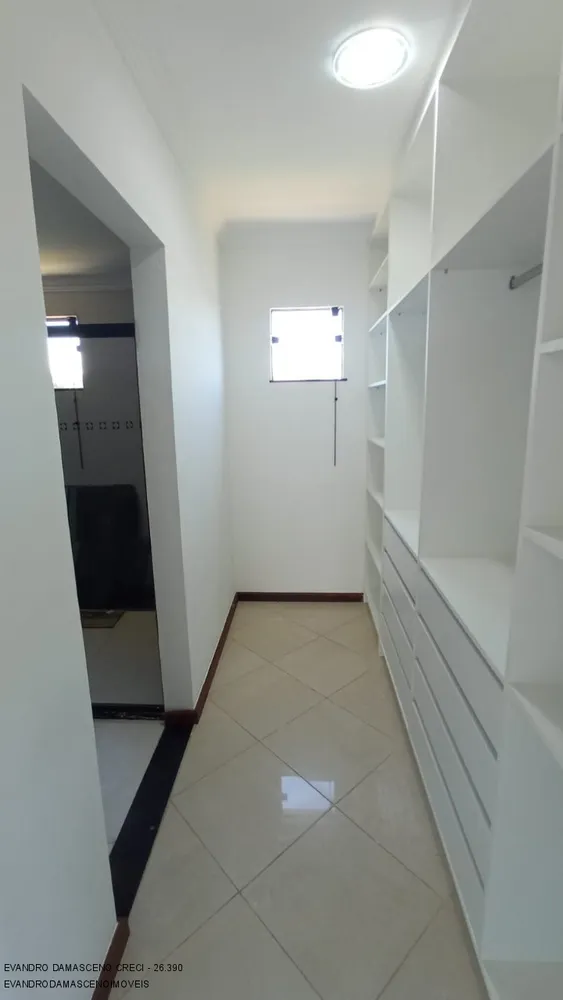 Casa, 4 quartos, 350 m² - Foto 12