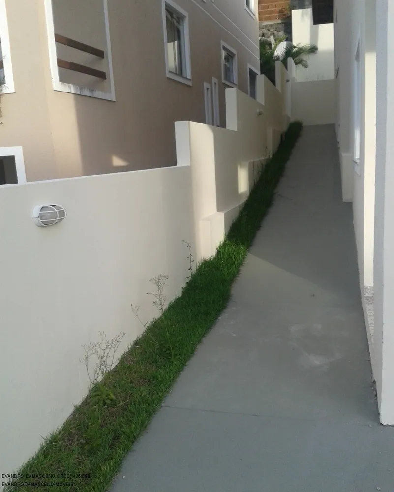 Casa, 4 quartos, 250 m² - Foto 1
