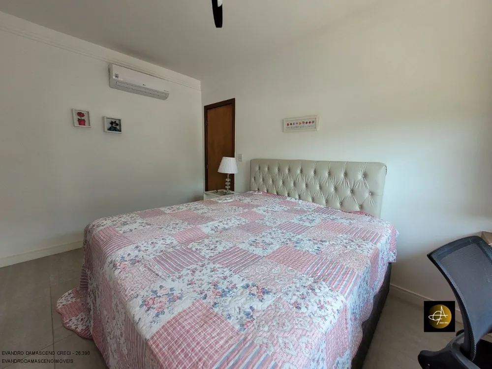 Casa, 4 quartos, 240 m² - Foto 9