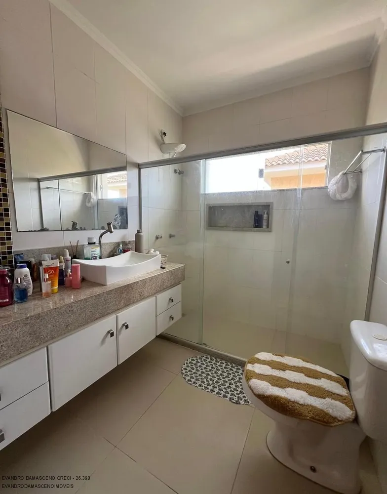 Casa, 4 quartos, 240 m² - Foto 11
