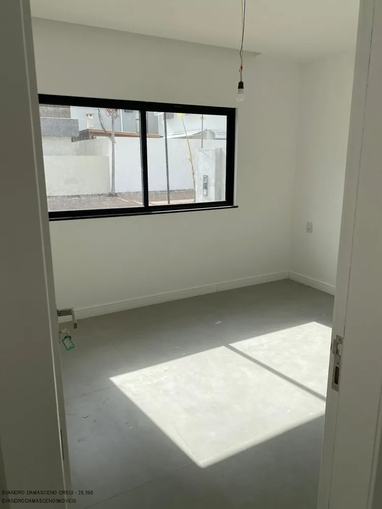 Casa, 4 quartos, 295 m² - Foto 4