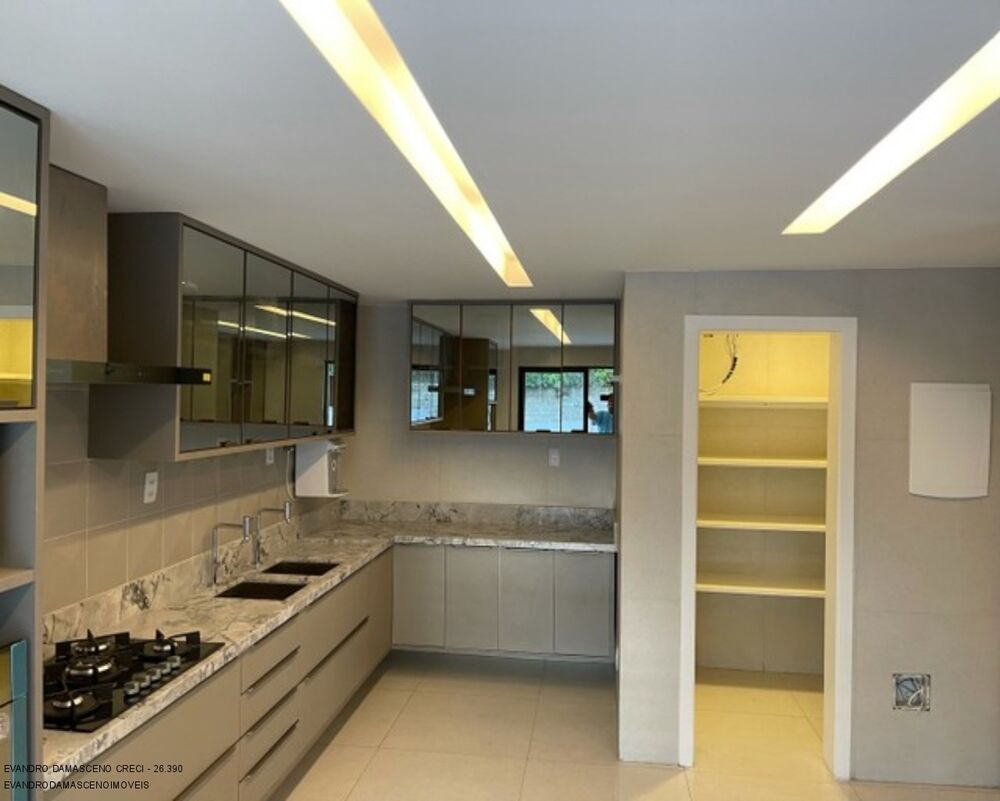 Casa, 4 quartos, 624 m² - Foto 4