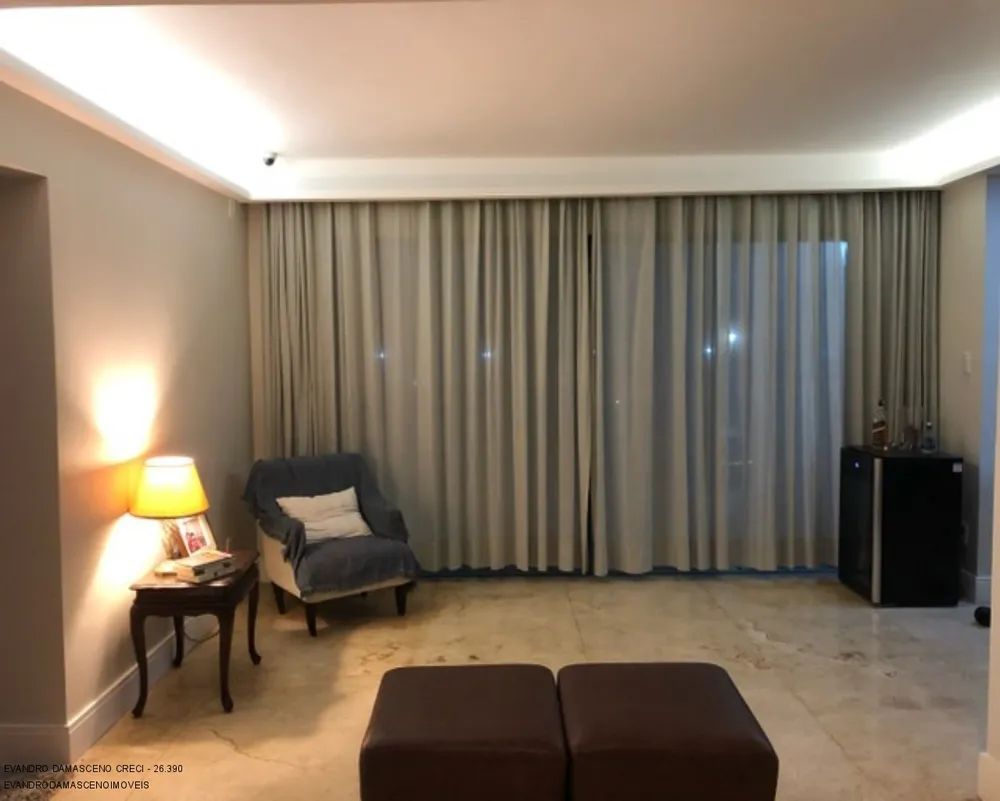 Casa, 4 quartos, 250 m² - Foto 1