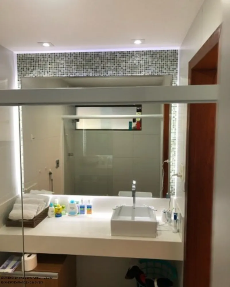 Casa, 4 quartos, 250 m² - Foto 9