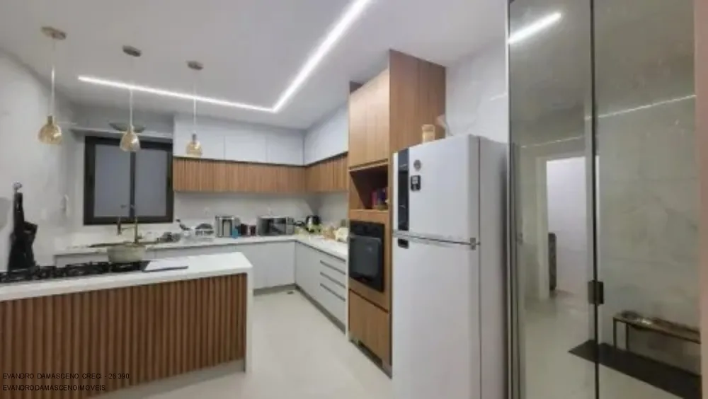Casa, 4 quartos, 290 m² - Foto 10