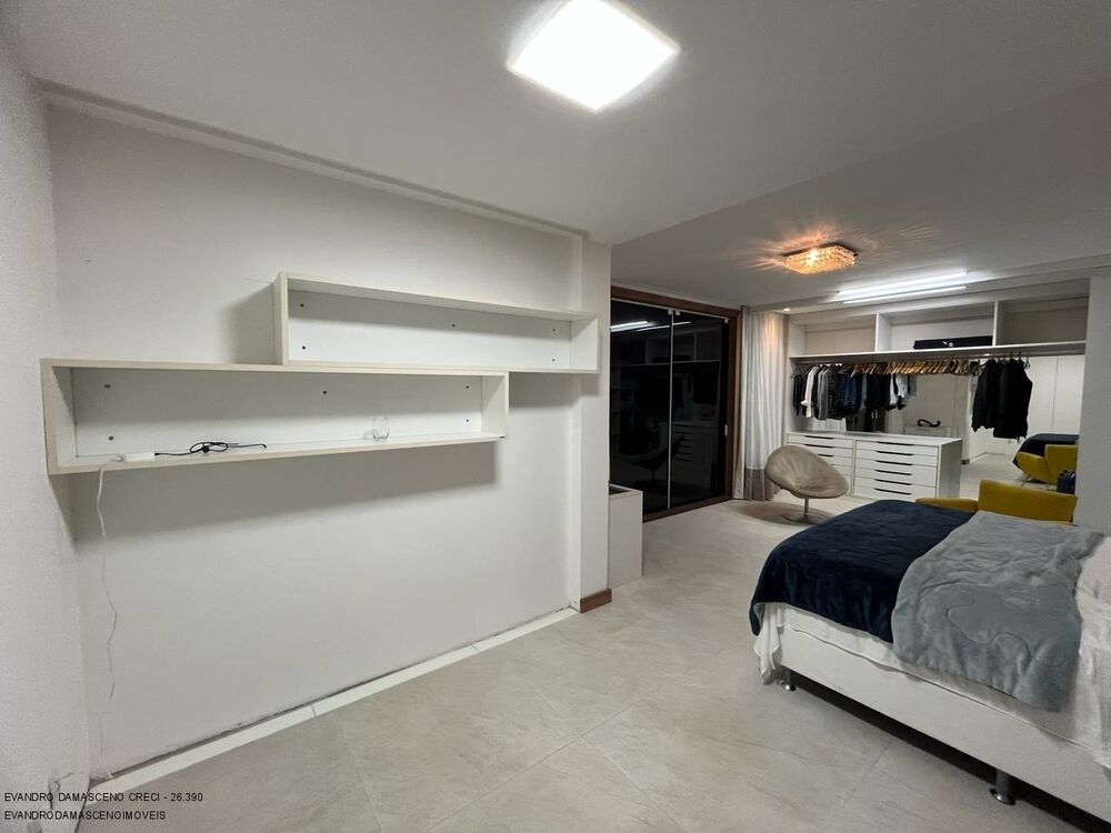 Casa, 5 quartos, 1500 m² - Foto 9