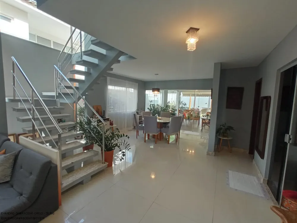 Casa, 4 quartos, 280 m² - Foto 9