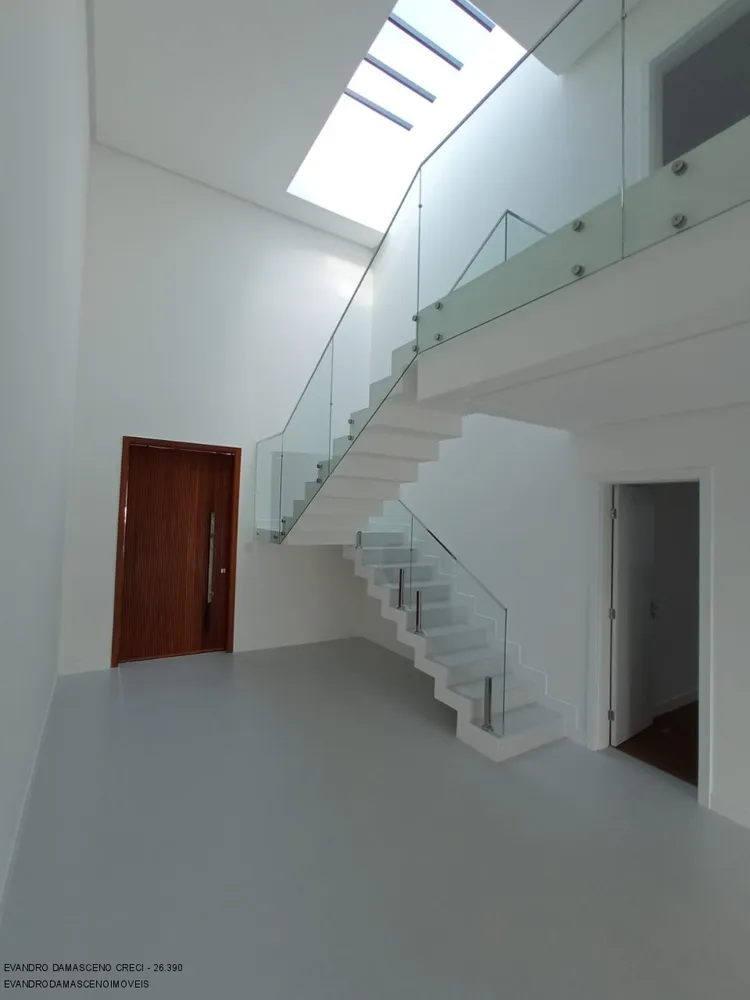 Casa, 4 quartos, 280 m² - Foto 4
