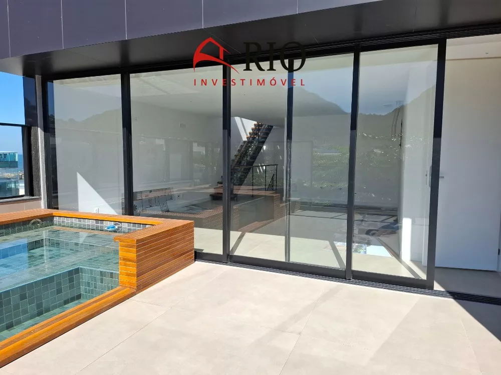 Cobertura, 4 quartos, 275 m² - Foto 1