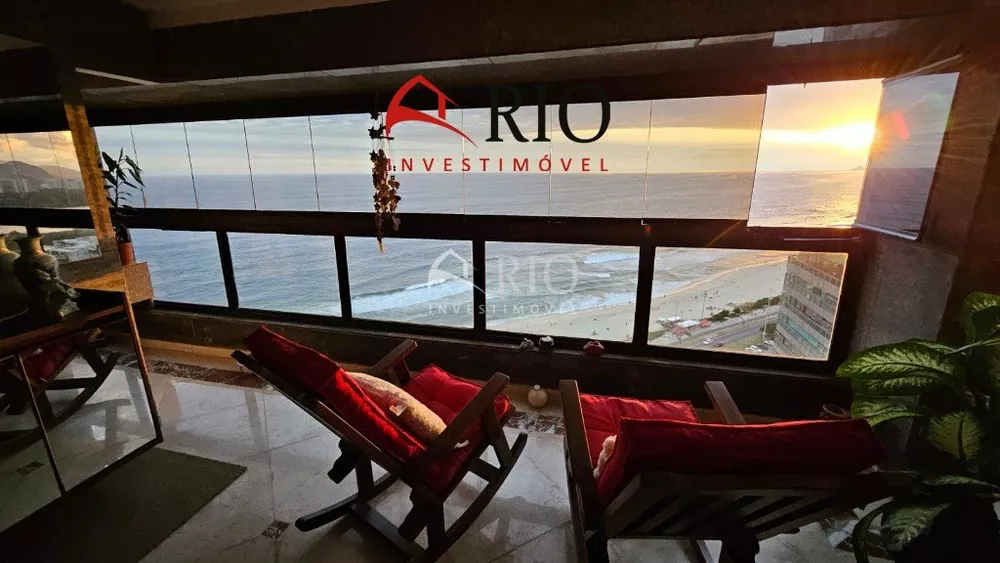 Cobertura, 4 quartos, 231 m² - Foto 2