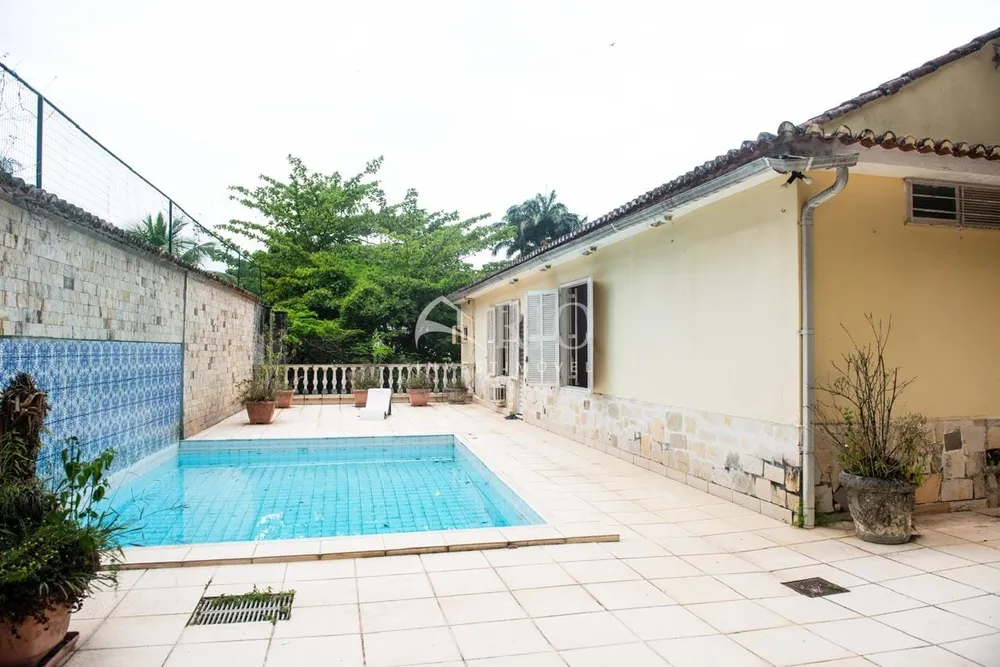 Casa, 4 quartos, 486 m² - Foto 1