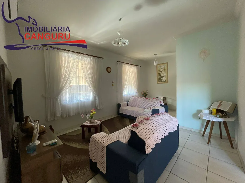 Casa, 3 quartos, 190 m² - Foto 1