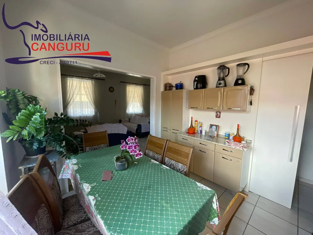 Casa, 3 quartos, 190 m² - Foto 2