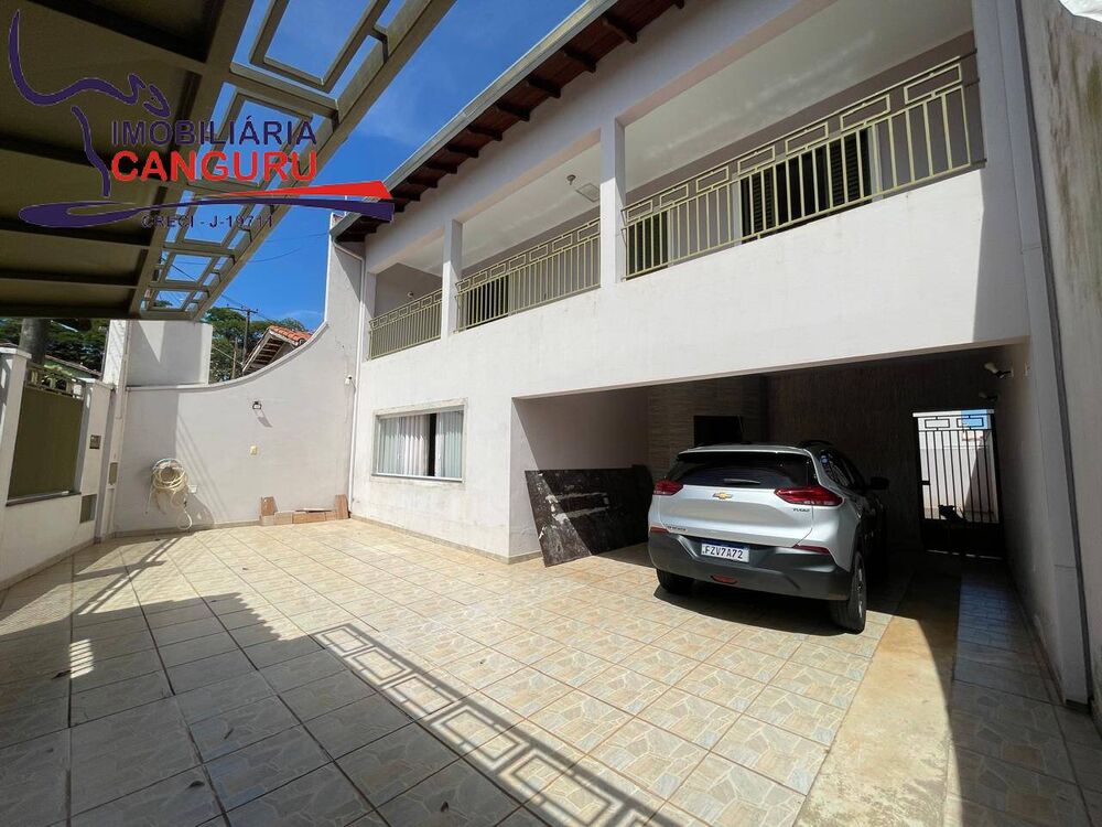 Casa, 5 quartos, 305 m² - Foto 3