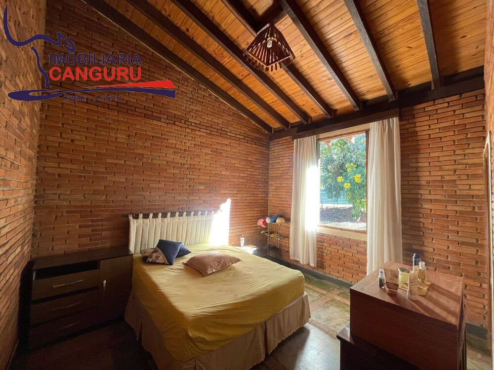 Sítio à venda com 2 quartos, 100m² - Foto 2