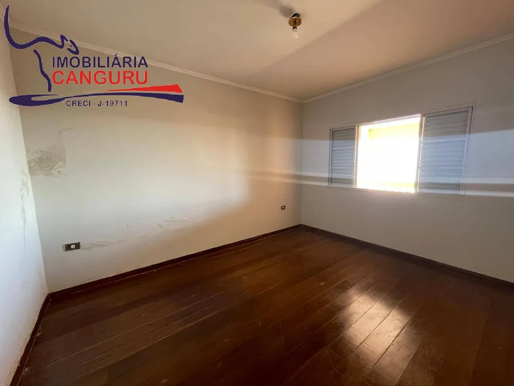 Casa, 3 quartos, 238 m² - Foto 4