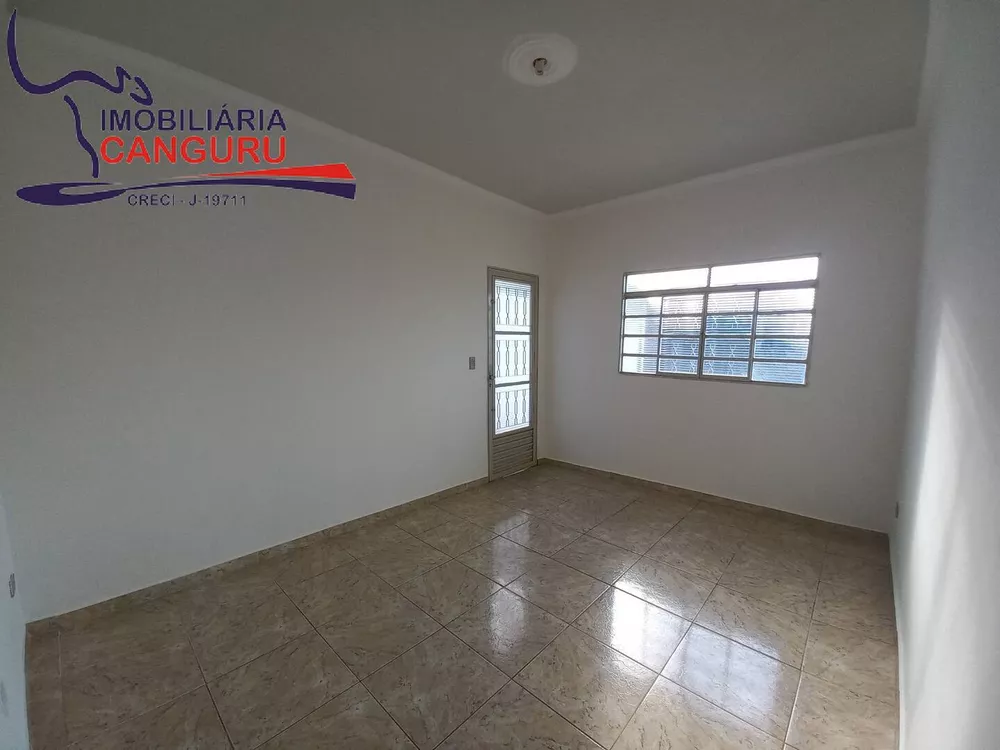 Casa à venda com 2 quartos, 57m² - Foto 5