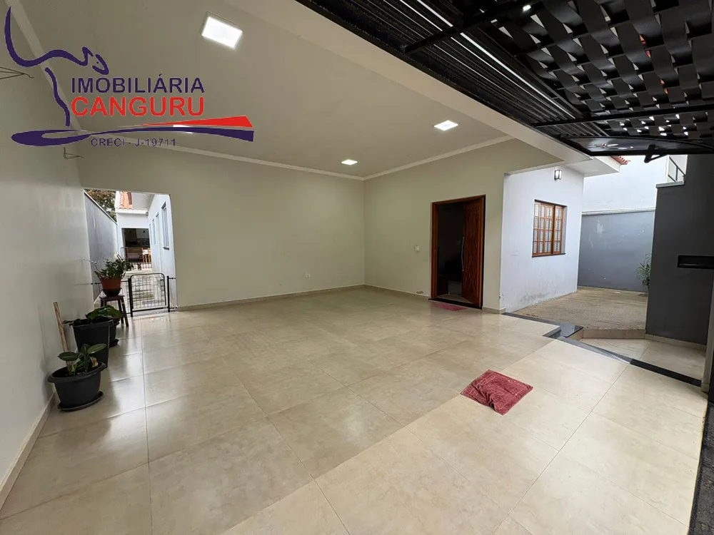 Casa, 3 quartos, 220 m² - Foto 1