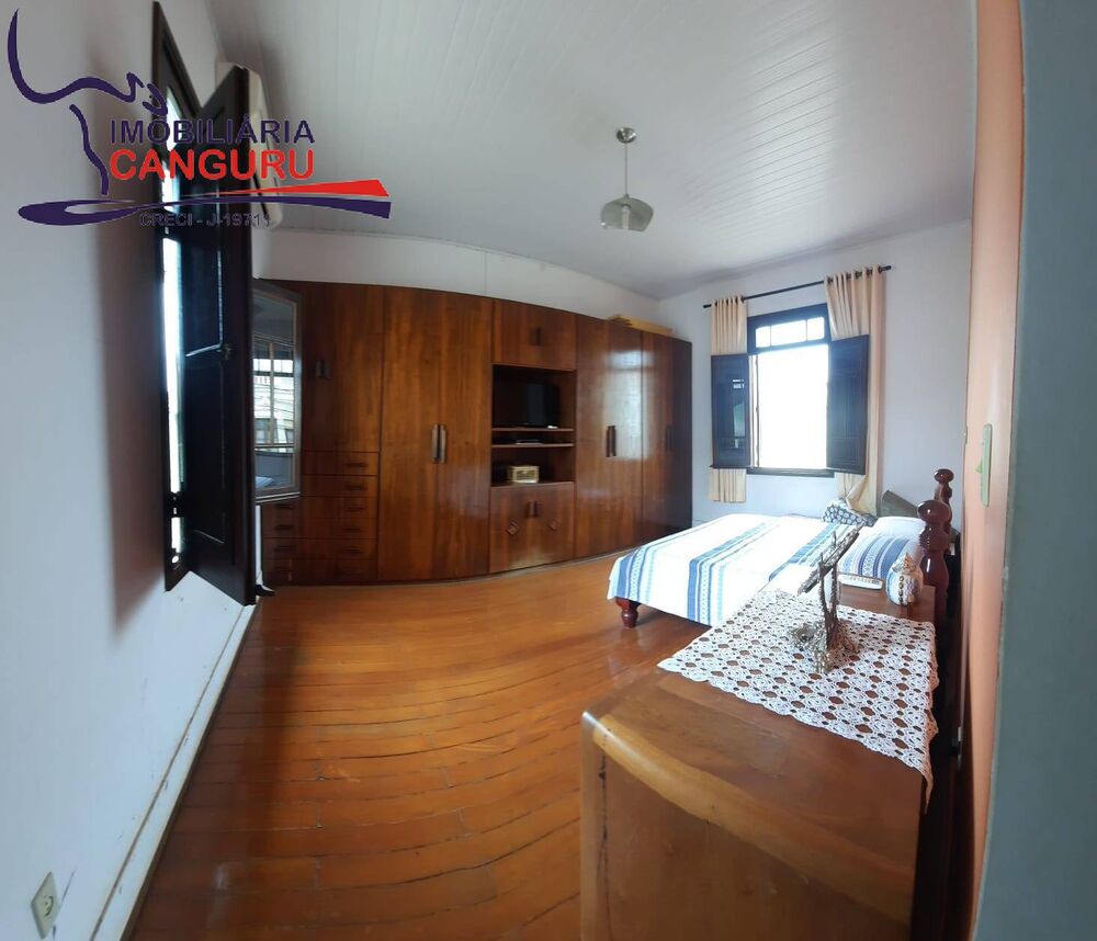 Casa, 3 quartos, 270 m² - Foto 3