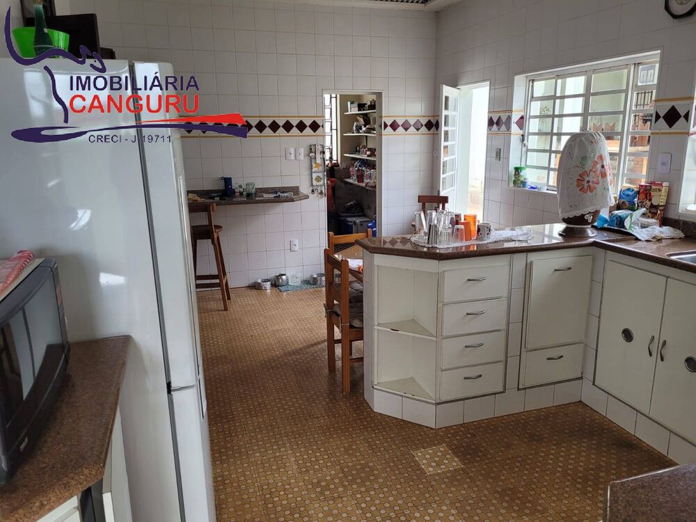 Casa, 3 quartos, 270 m² - Foto 1