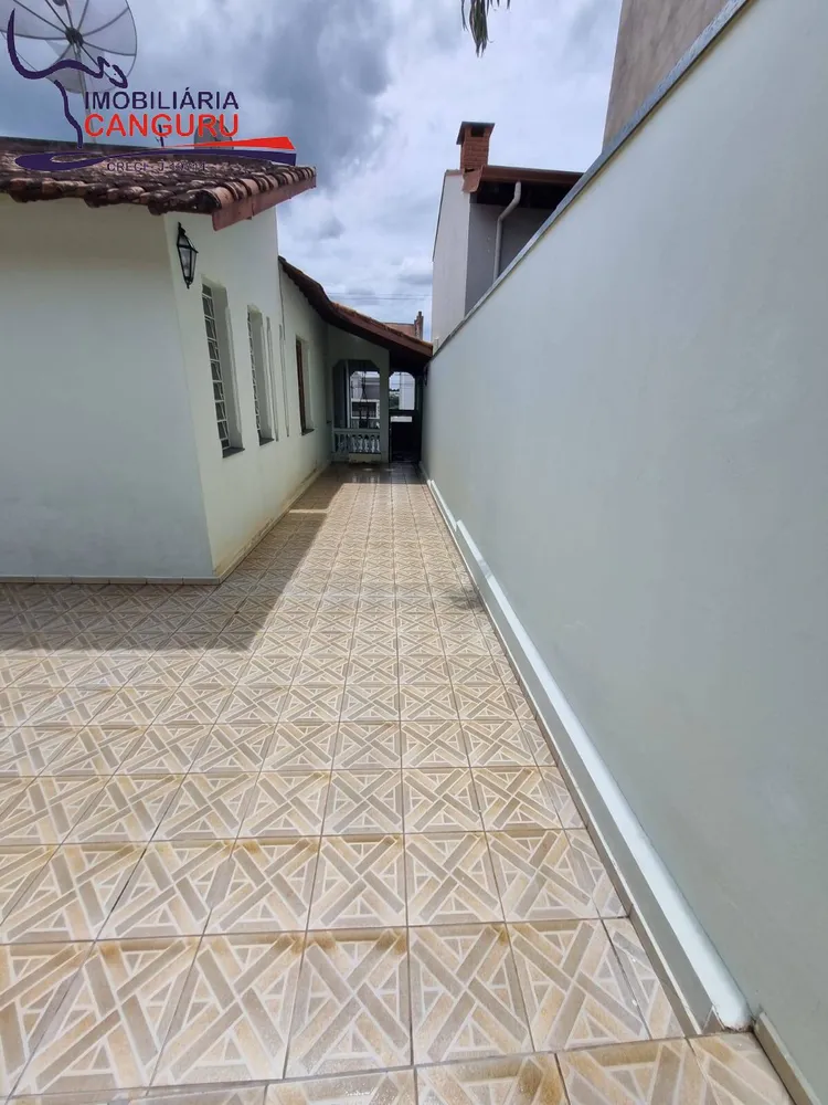Casa, 3 quartos, 270 m² - Foto 14