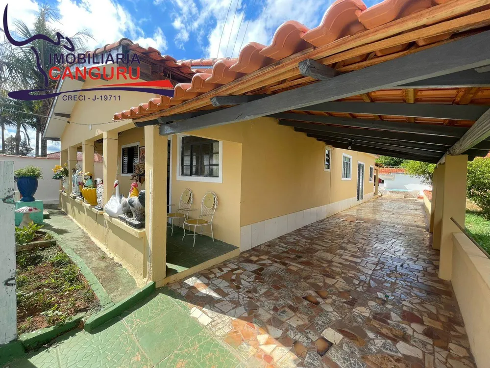 Casa, 4 quartos, 175 m² - Foto 1