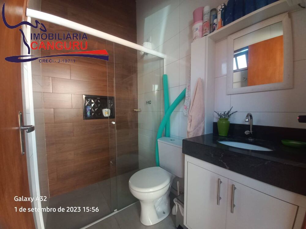 Casa à venda com 2 quartos, 78m² - Foto 3