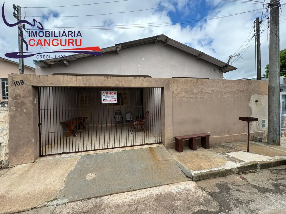 Casa, 4 quartos, 142 m² - Foto 1