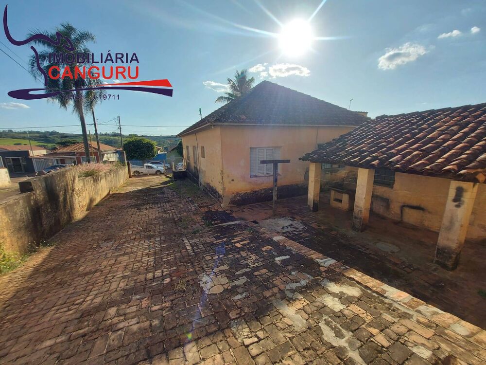 Casa à venda com 3 quartos, 130m² - Foto 4