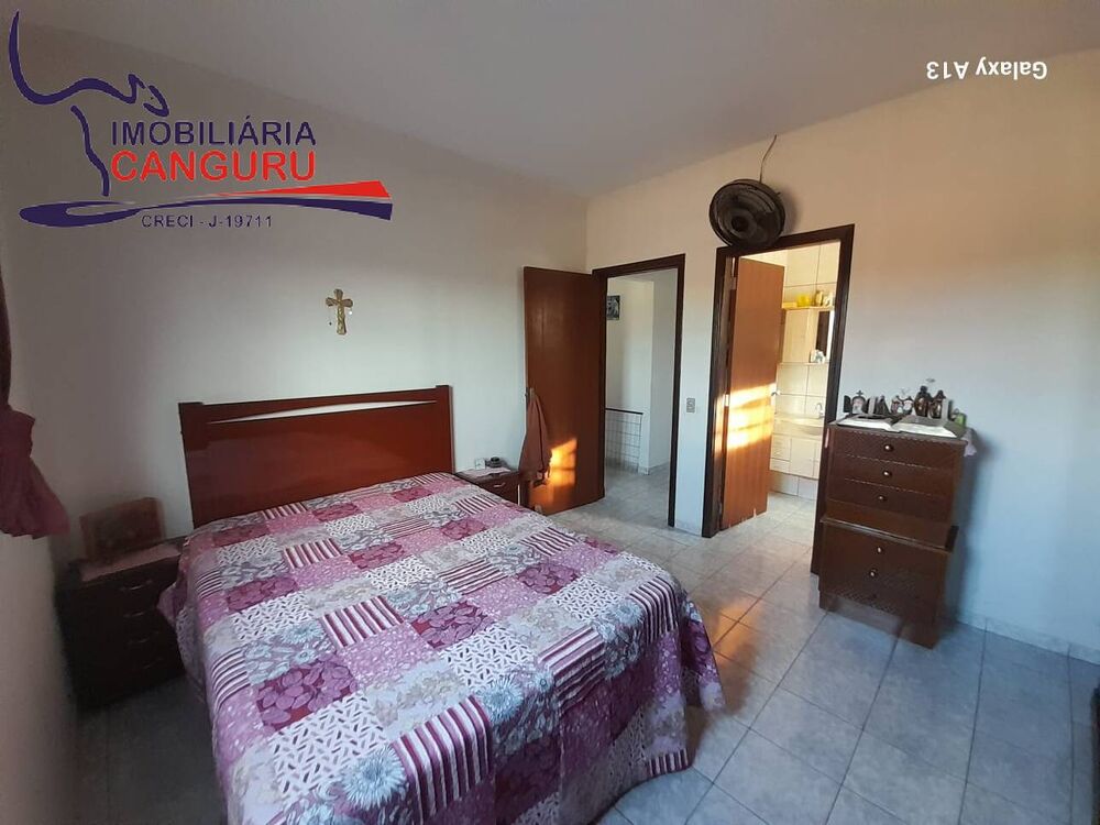 Casa, 3 quartos, 156 m² - Foto 2