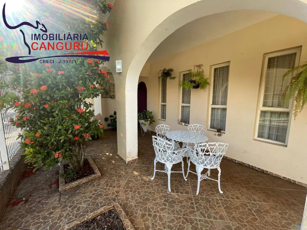 Casa, 3 quartos, 300 m² - Foto 2