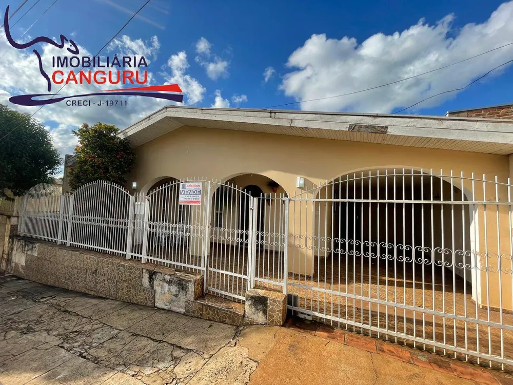 Casa, 3 quartos, 300 m² - Foto 1