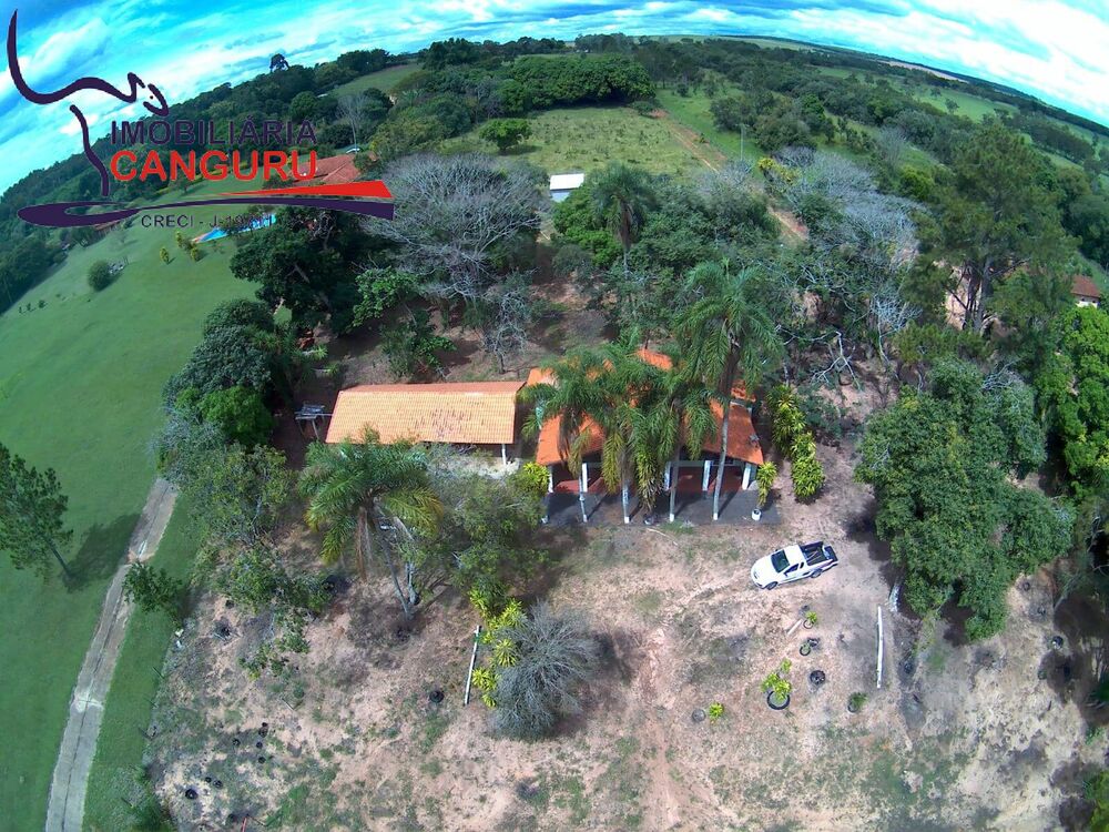 Chácara à venda com 3 quartos, 200m² - Foto 4