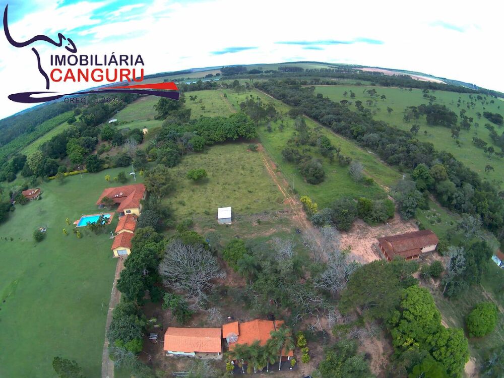 Chácara à venda com 3 quartos, 200m² - Foto 3