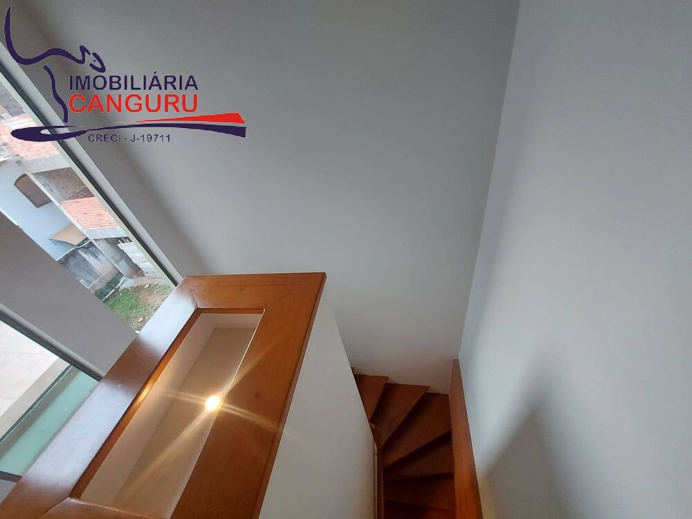 Casa, 4 quartos, 340 m² - Foto 2