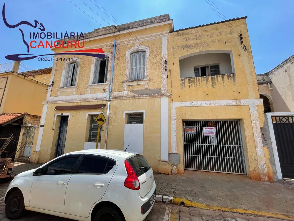 Casa, 3 quartos, 395 m² - Foto 1