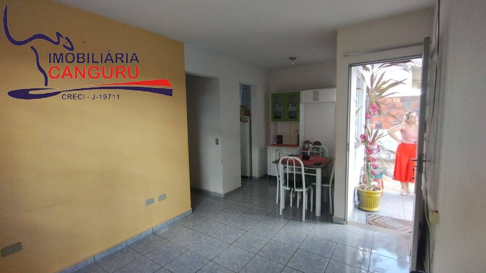 Casa, 3 quartos, 110 m² - Foto 2