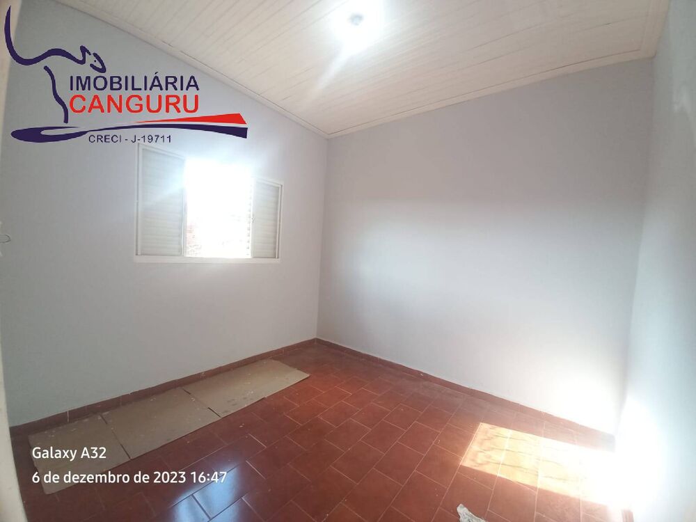 Casa, 3 quartos, 96 m² - Foto 1
