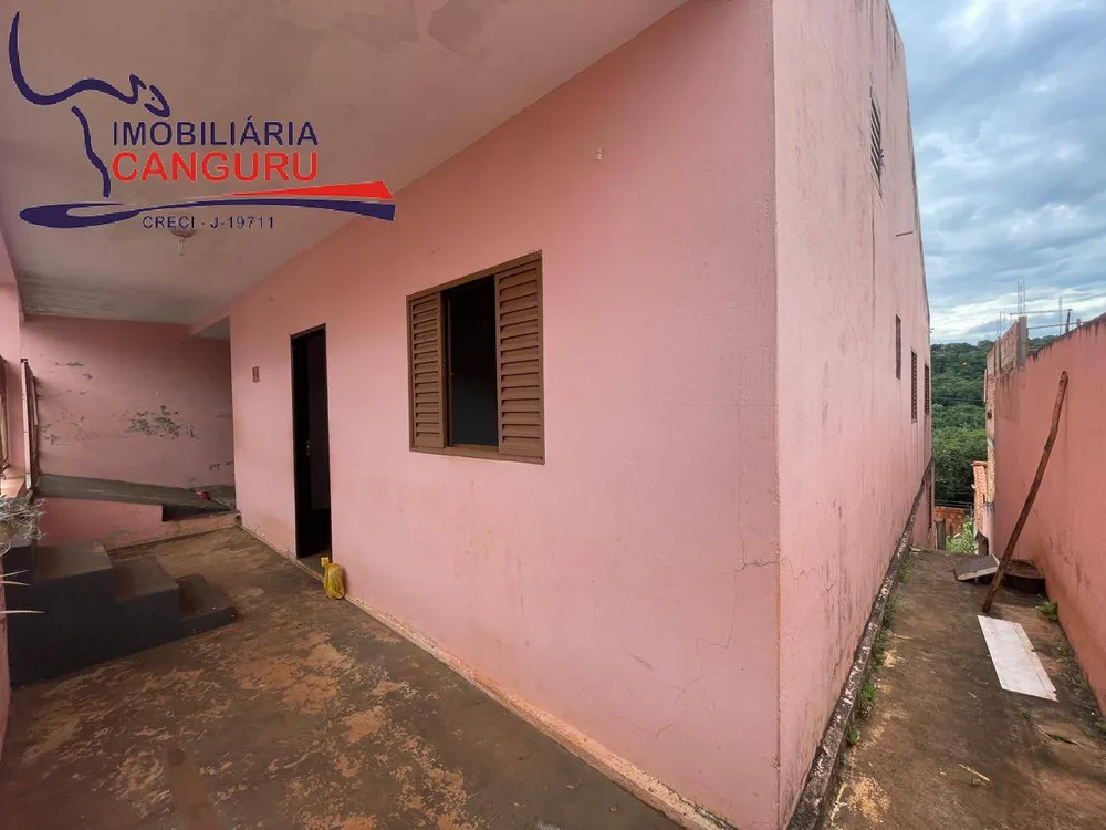Casa, 3 quartos, 157 m² - Foto 2