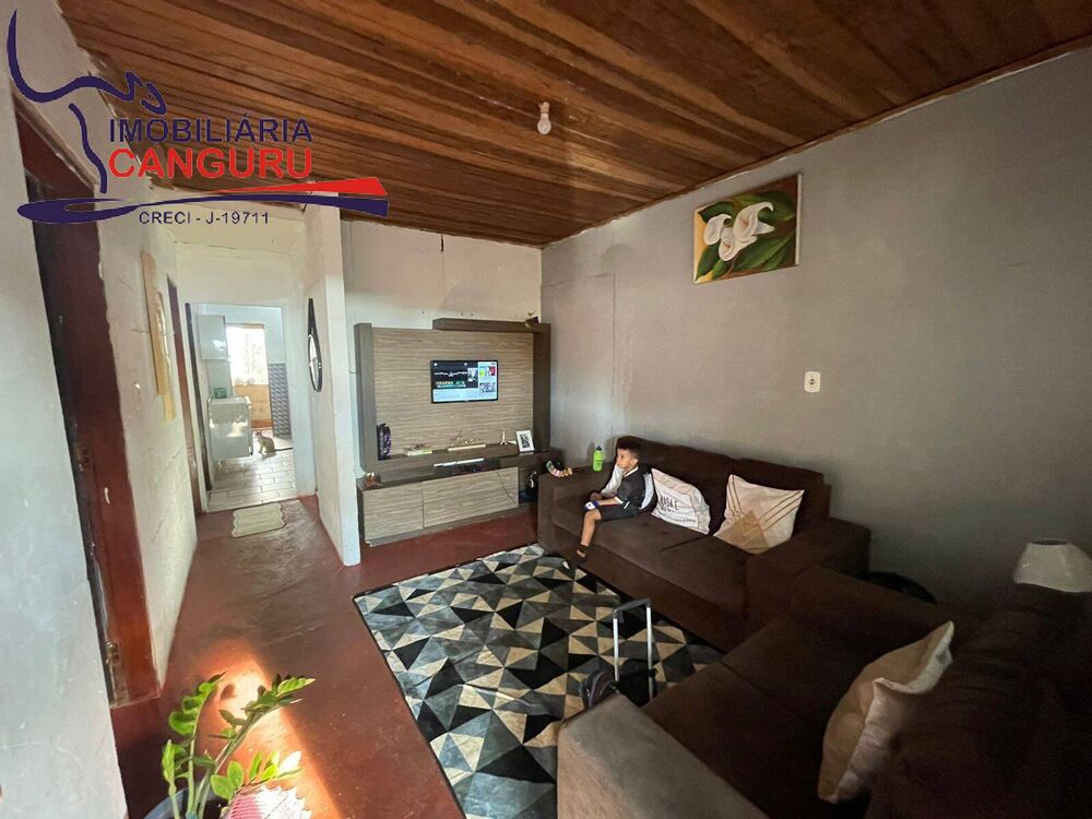 Casa à venda com 3 quartos - Foto 2