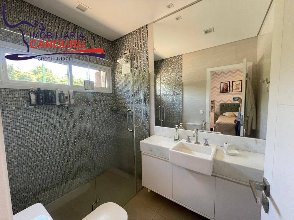 Casa à venda com 7 quartos, 700m² - Foto 4