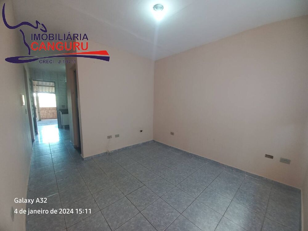 Casa, 2 quartos, 48 m² - Foto 2