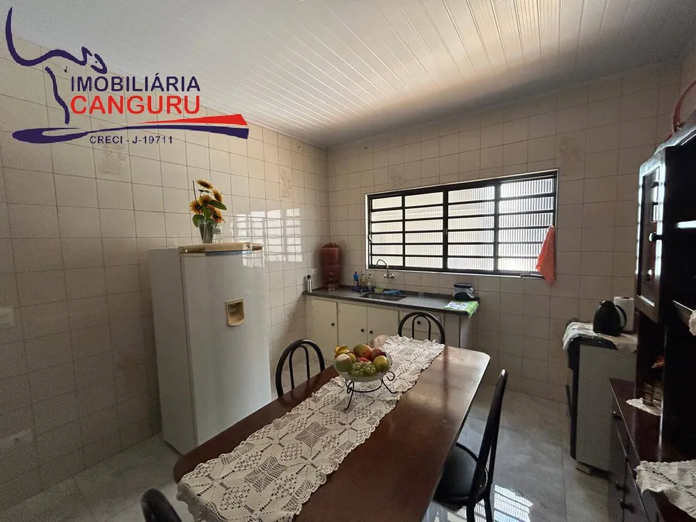 Casa, 2 quartos, 240 m² - Foto 13