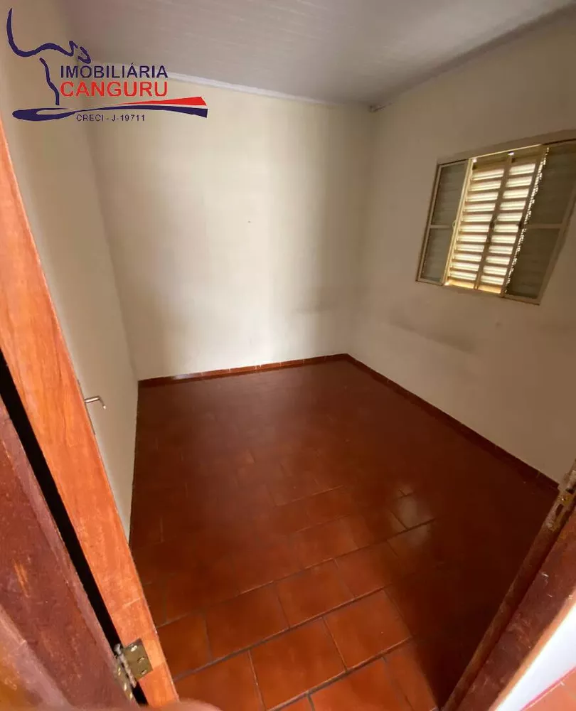 Casa à venda com 3 quartos, 84m² - Foto 4