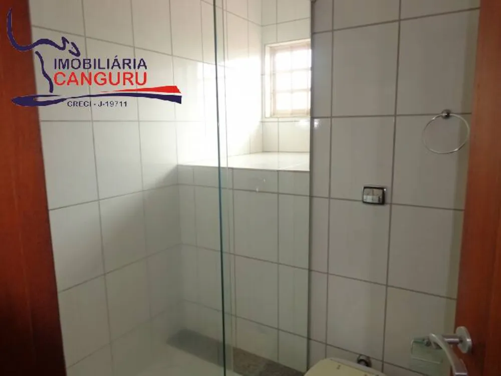 Casa, 3 quartos, 250 m² - Foto 11